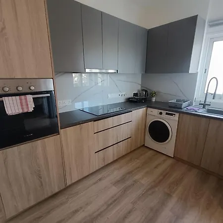 Creative Art By Marina Apartament Aglantzia